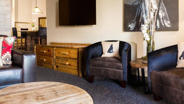 The sofas in the Grand Wolf Suite